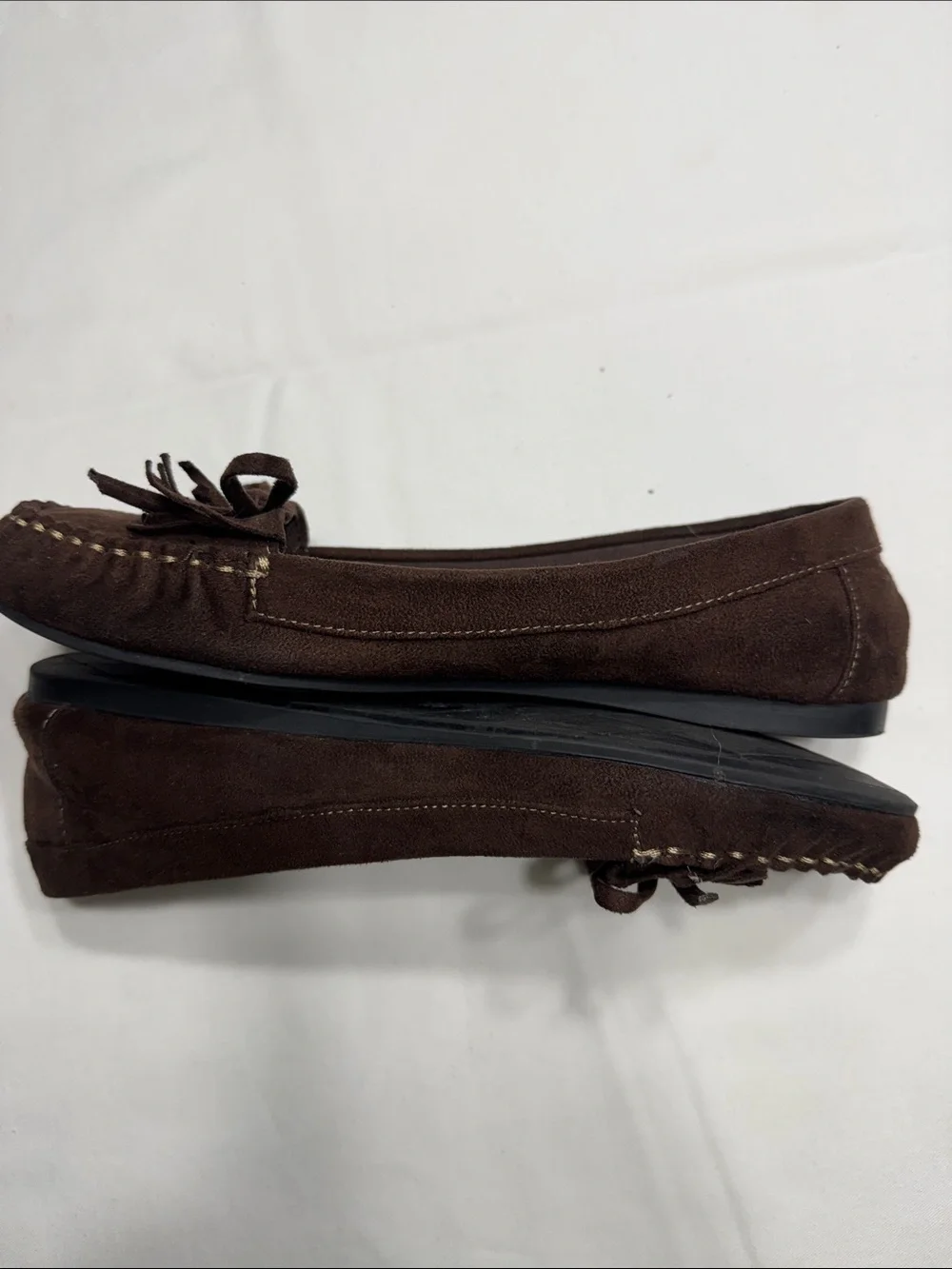 American Eagle dark brown suede moccasin loafer. Size 8.5
